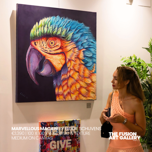 Marvellous Macaw